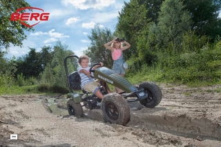 BERG Pedal-Gokart Jeep® Revolution