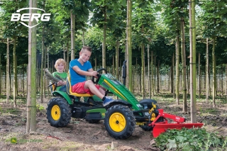 BERG Pedal-Gokart John Deere